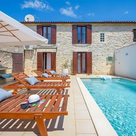 Casa vacanze Cozy In With Sauna *